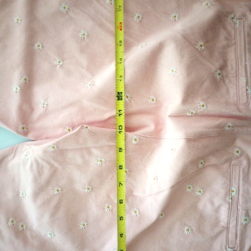 Old Navy Pink Daisy Embroidered Pants - Picture 3 of 5
